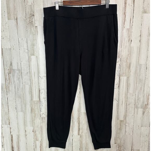 Matty M Jogger Pants XL Black Cropped Stretch Loungewear Outdoor Athleisure VGUC - Picture 1 of 9